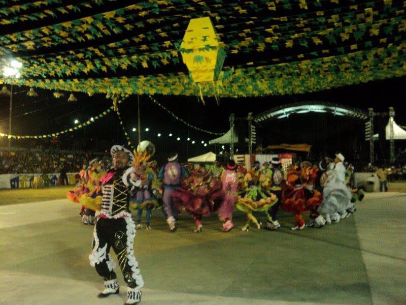 Estrela do Luar em 2010 com o tema Música, canções e momentos... E poesias que encantaram o São João!