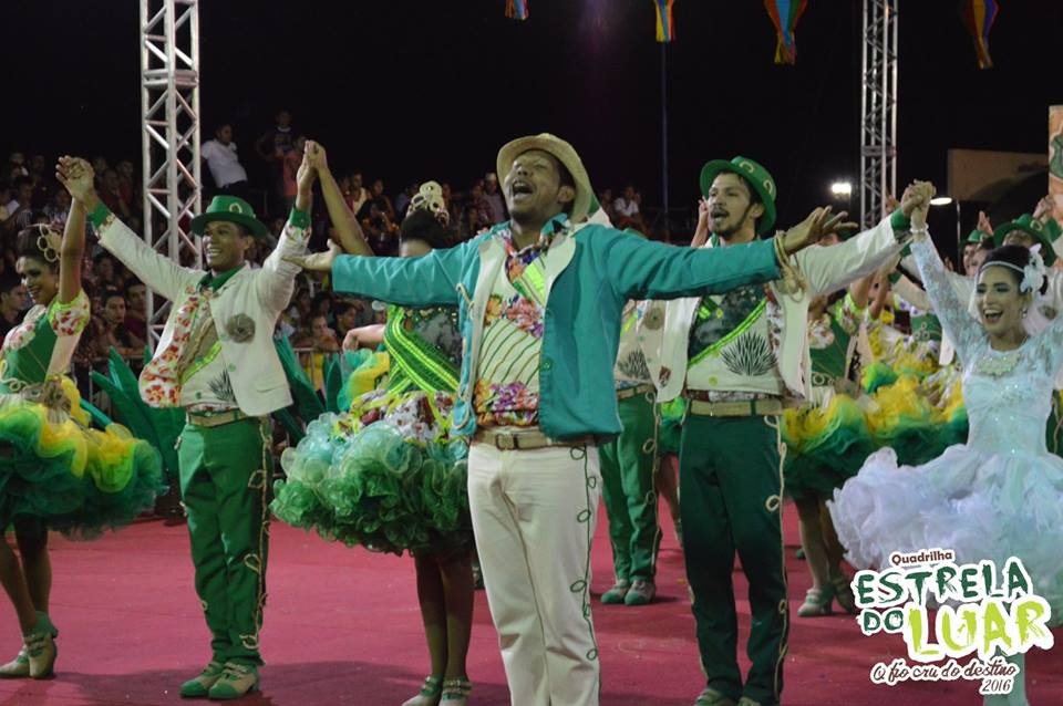 Estrela do Luar em 2016 com o tema O fio cru do destino